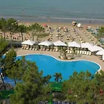 Dolce Szálloda 4*
