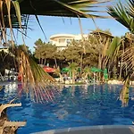 Dolce 4* Kryemëdhej