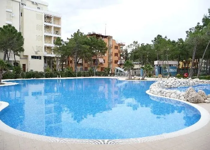 Dolce Отель Kryemedhej